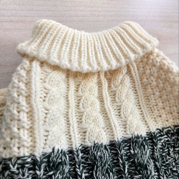 Koolaburra by UGG Samuel Pet Dog Knit Sweater Color Block Cream Green - Picture 4 of 8